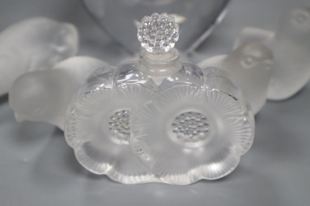 A Lalique signed scent bottle, height 9cm, four Baccarat birds and a signed Art glass vase